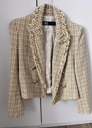 Пиджак твидовый женский