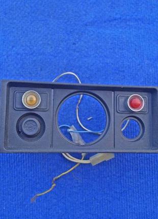 Панель часов ваз 2107