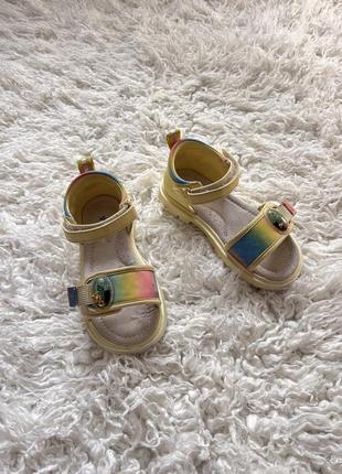 Босоножки 28 р-р