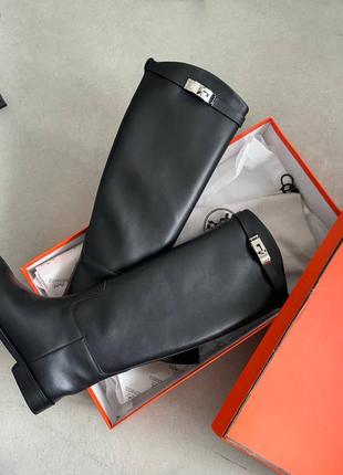 Кожаные сапоги в стиле hermes демисезон