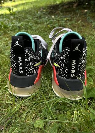 Кроссовки nike air jordan mars 2704 фото