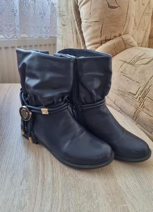 Ботинки осенние 33р