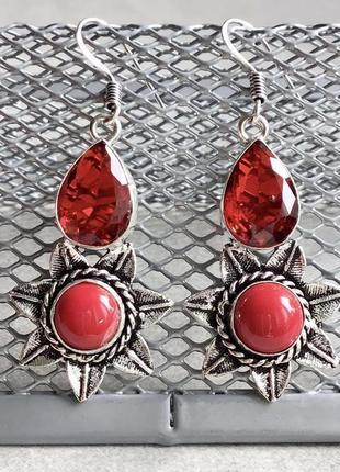 Індия, сережки з  коралами (прес) та рубиновими кварцами