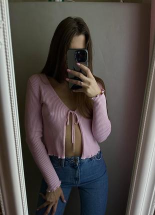 Розовый женский лонгслив кофточка