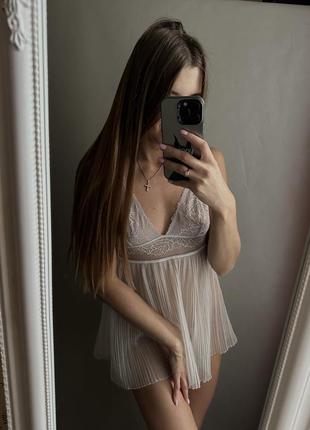 Женский пенюар