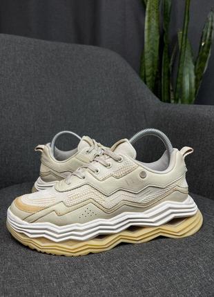 Оригинальные кроссовки сникерсы iro wave