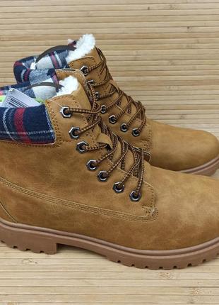Зимние ботинки livergy boots