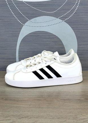 Кроссовки adidas