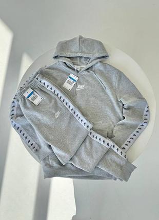Спортивный костюм найк с лампасами nike на микрофлисе