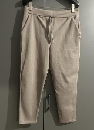 Спортивные штаны брюки