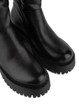 Чоботи жіночі зимові на масивній підошві еко шкіра