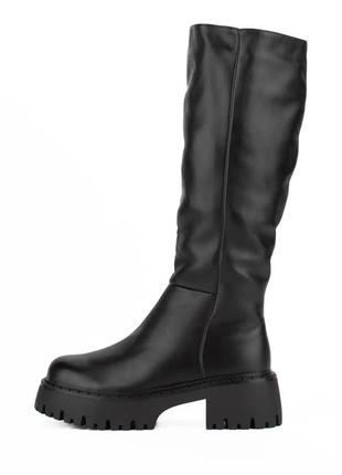 Чоботи жіночі зимові на масивній підошві еко шкіра