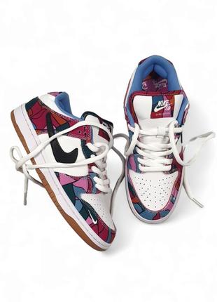 Nike sb dunk low × parra