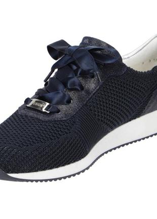 Качественные и удобные кроссовки ara