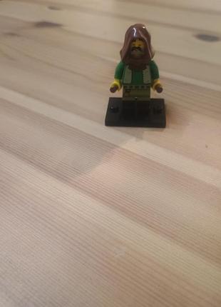 Фигурка 76 из 25 серии фигурок lego.