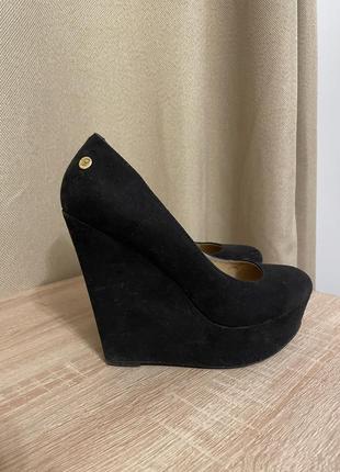 Туфли на танке