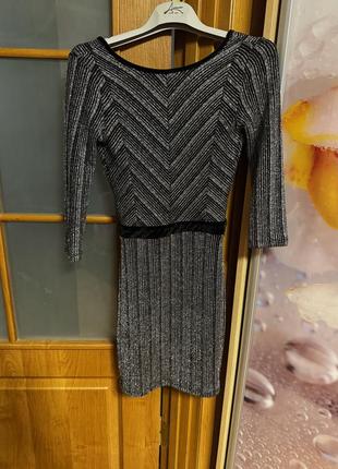 Продам платье