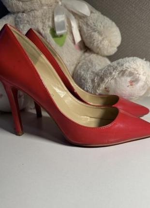 Туфли christian louboutin р.382 фото
