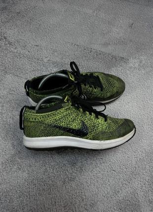 Мужские кроссовки nike flyknit golf racer volt sequoia