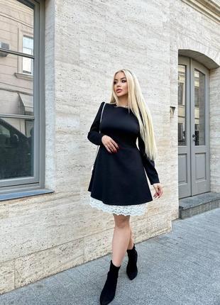 Женское платье в черном и белом цвете. 42/56р