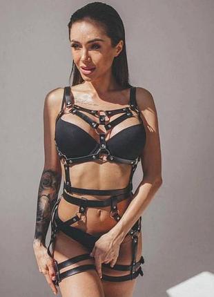 Портупея и гартеры кожзам