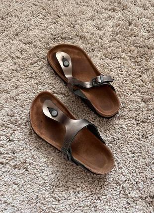 Капці birkenstock коричневі тапки / шльопки5 фото