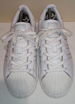 Брендові шкіряні кросівки adidas.9 фото
