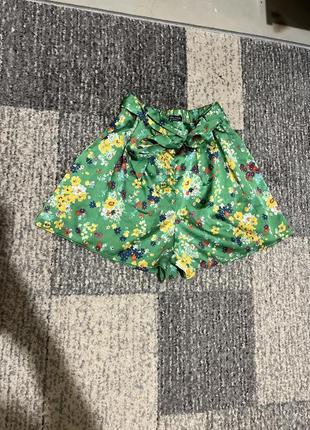 Юбка юбка - шорты xs s m в цветочный принт зеленые зеленые3 фото