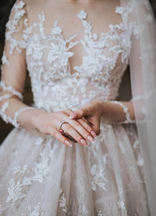 Весильное платье бренда oksana mukha