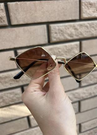 Солнцезащитные очки ромбик, коричневые6 фото