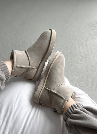 Ugg mini beige premium 5