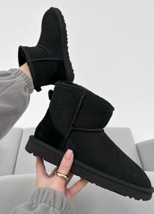 Ugg mini black premiun 9