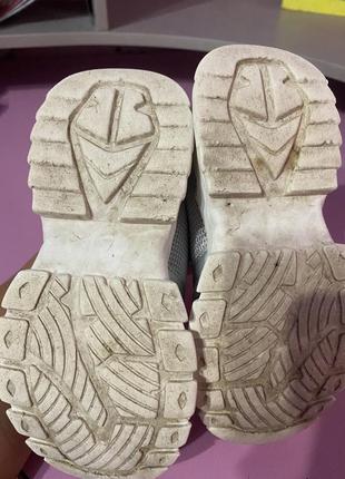 Кроссовки для девочки 3