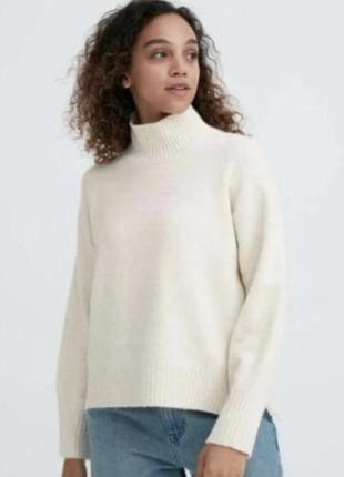 Uniqlo светр із високим горлом, гольф оверсайз