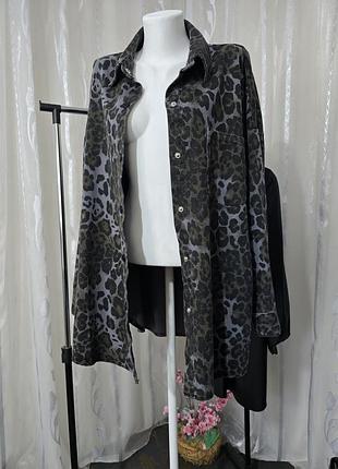 Трендовая женская джинсовая рубашка лео7 фото