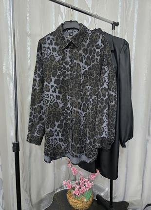 Трендовая женская джинсовая рубашка лео8 фото