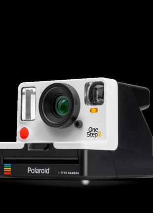 Фотоаппарат моментальной печати белый с черным корпусом polaroid onestep 2 i‑type5 фото