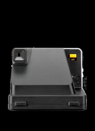 Фотоаппарат моментальной печати белый с черным корпусом polaroid onestep 2 i‑type3 фото
