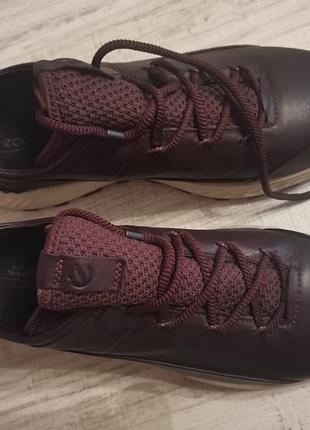 Оригінальні жіночі кросівки ecco 40р.goretex