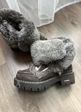 Замшевые сапоги с овчиной