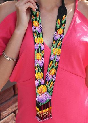 Гердан ручної роботи в чорному кольорі