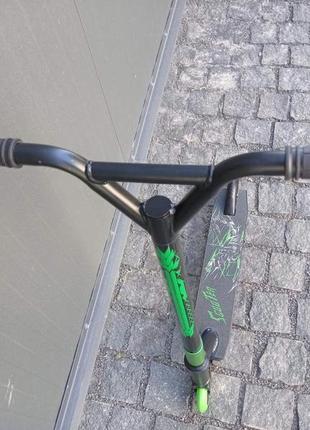 Самокат трюковой scooter, алюминий черный с зеленым (scooter11)3 фото