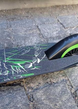 Самокат трюковой scooter, алюминий черный с зеленым (scooter11)4 фото