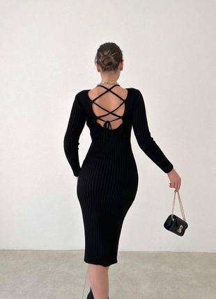 Платье с красивой спинкой 🖤