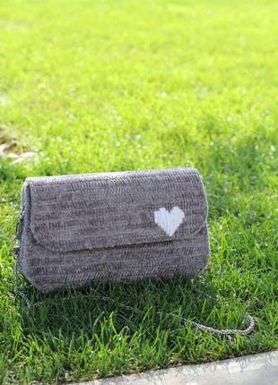 Сумка ручної роботи з плюшевої пряжі