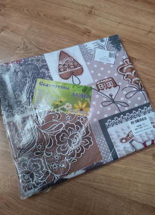 Красивая новогодняя скатерть льняная