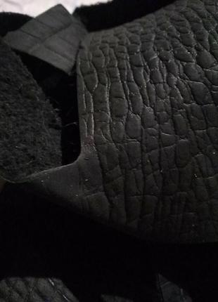 Лоскуты натуральная кожа под крокодила. цена за всё что на фото