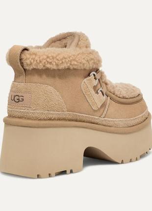 Нова 🔥 2025 модель ботинок ugg на платформе и шнуровке на овчине