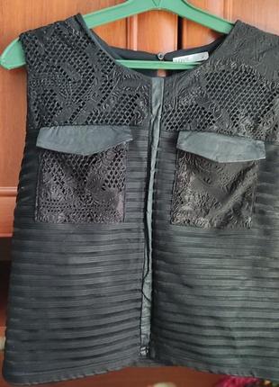 Интересная женская блуза