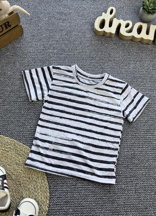 Футболка полоса черная